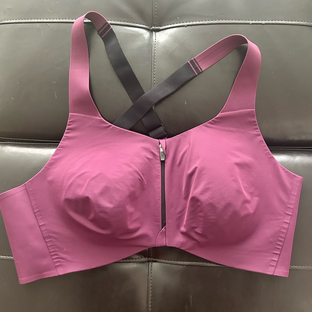 Knox Front-Close Sports Bra
